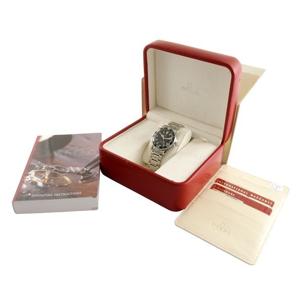 Omega Seamaster 300m Mid-Size 2262.50.00